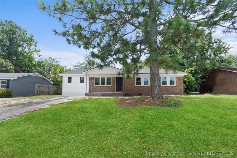 Primary Photo - 415 Palmerland Dr
