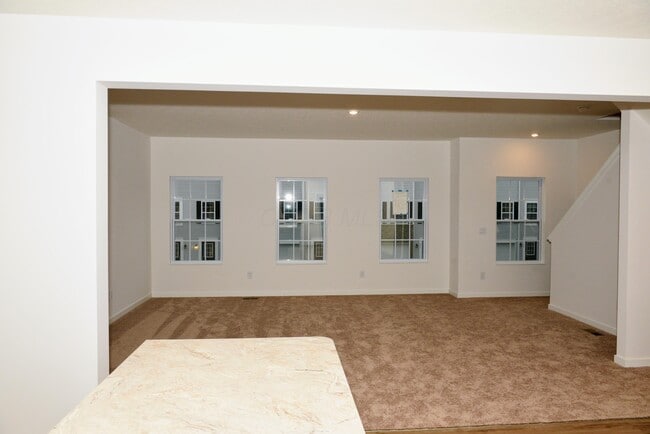 Building Photo - 130 Dusky Willow Dr