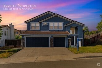 Building Photo - 35 Goldfinch Dr