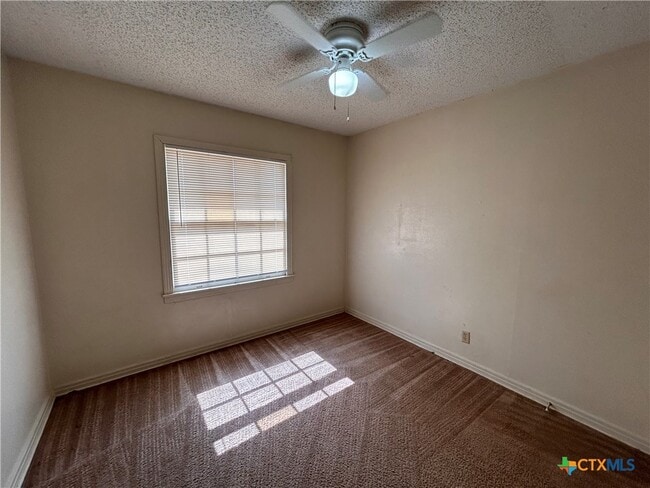 Building Photo - 1601 Elkins Ave