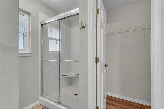 Building Photo - 37 Princeton Ln