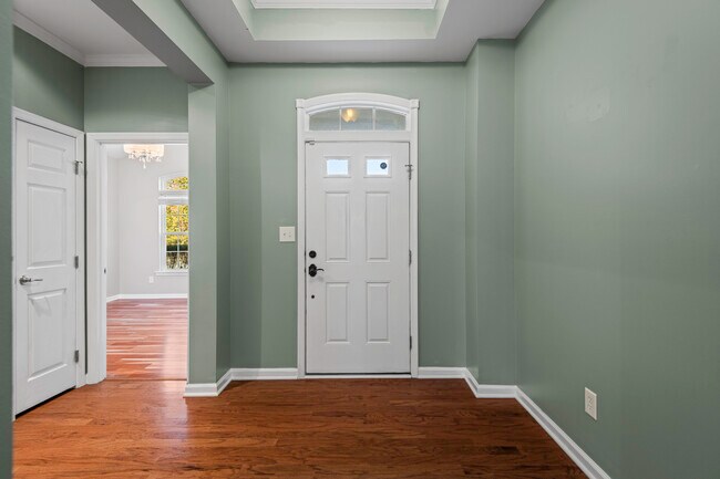 Building Photo - 10777 White Dogwood Dr
