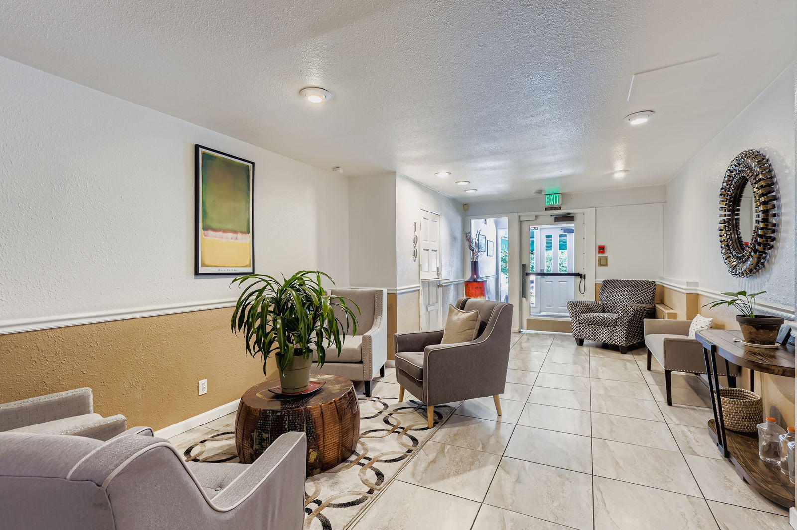 Lobby - 1265 Race St