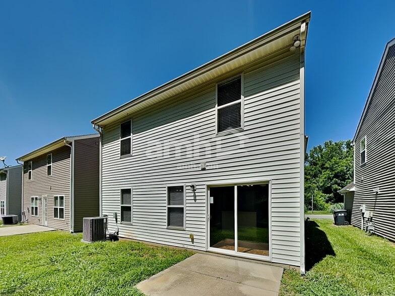 Building Photo - 4527 Belmar Place Rd