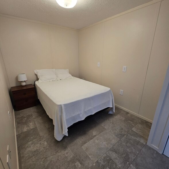 Building Photo - 20275 Sherrill Ln