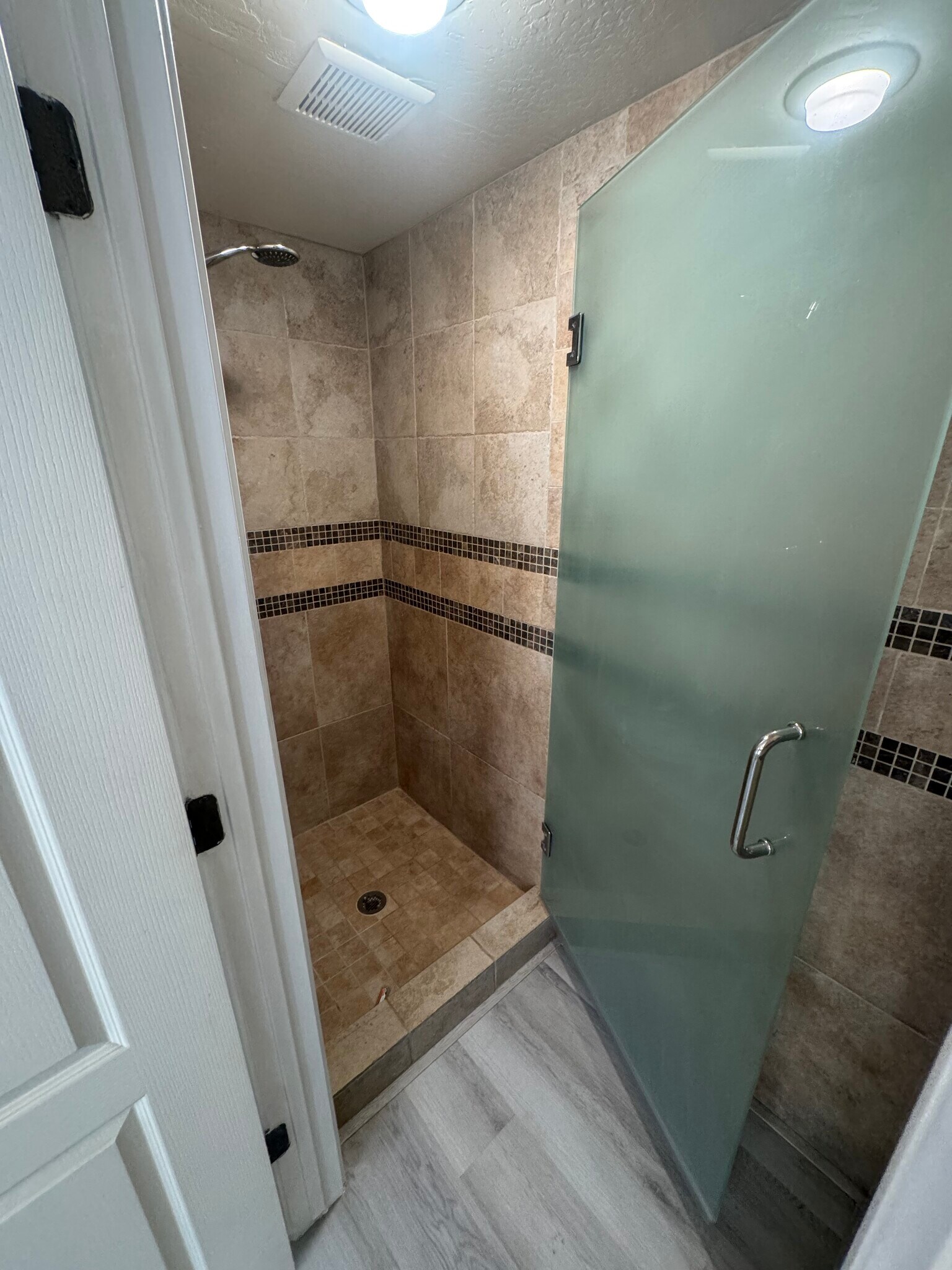 Bath #3 - 734 S Beck Ave
