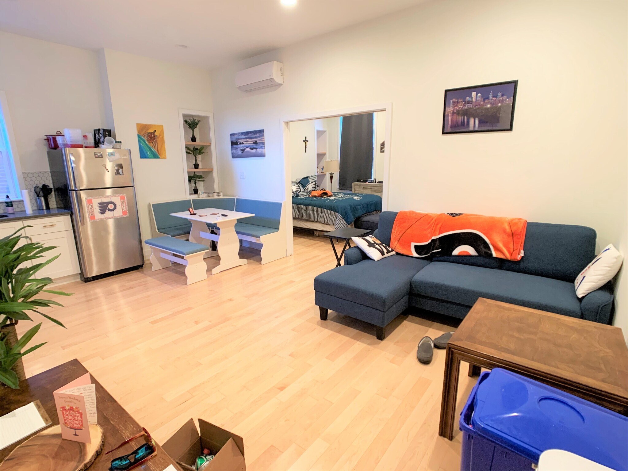 Building Photo - 725 N 5th St