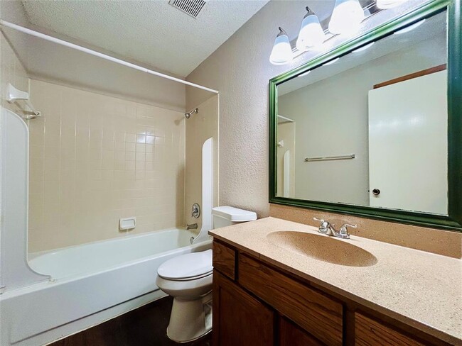 Building Photo - 8906 Schick Rd