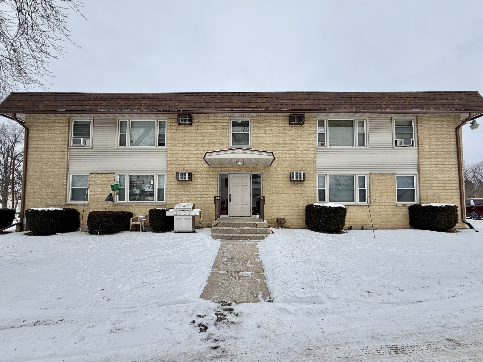 Building Photo - 236 Walworth St