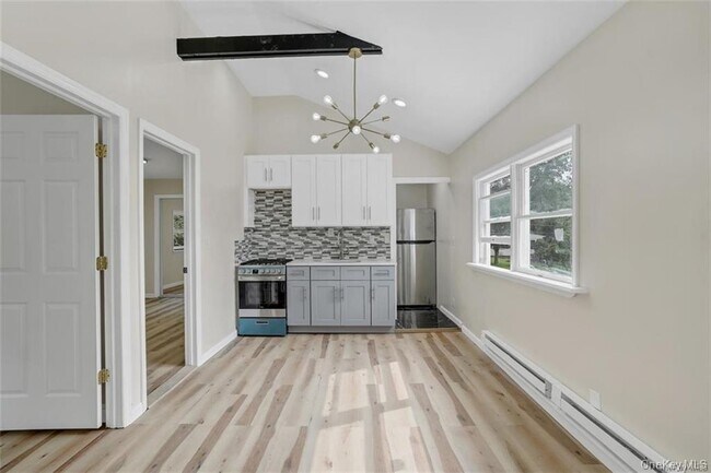 Building Photo - 246 Orchard Dr