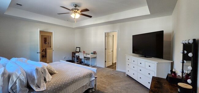 Building Photo - 354 Niblick Dr