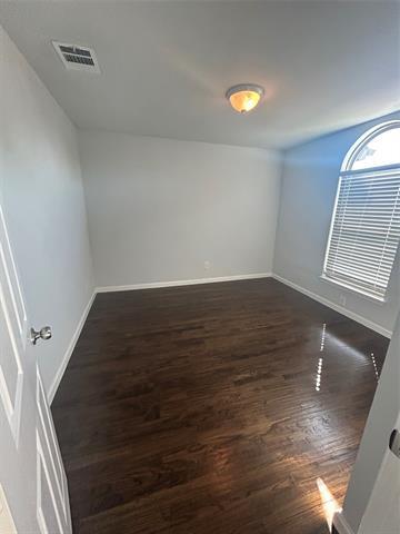 Building Photo - 10708 Alexandria Dr