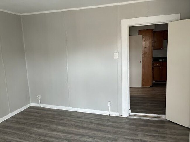 Building Photo - 1532 South 13th Street