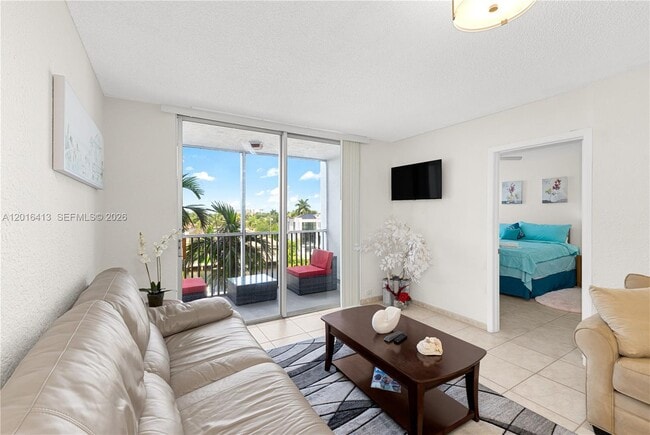 Building Photo - 1391 S Ocean Blvd