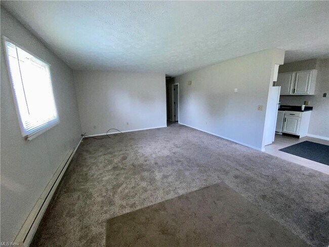 Building Photo - 229 Brunswick Dr
