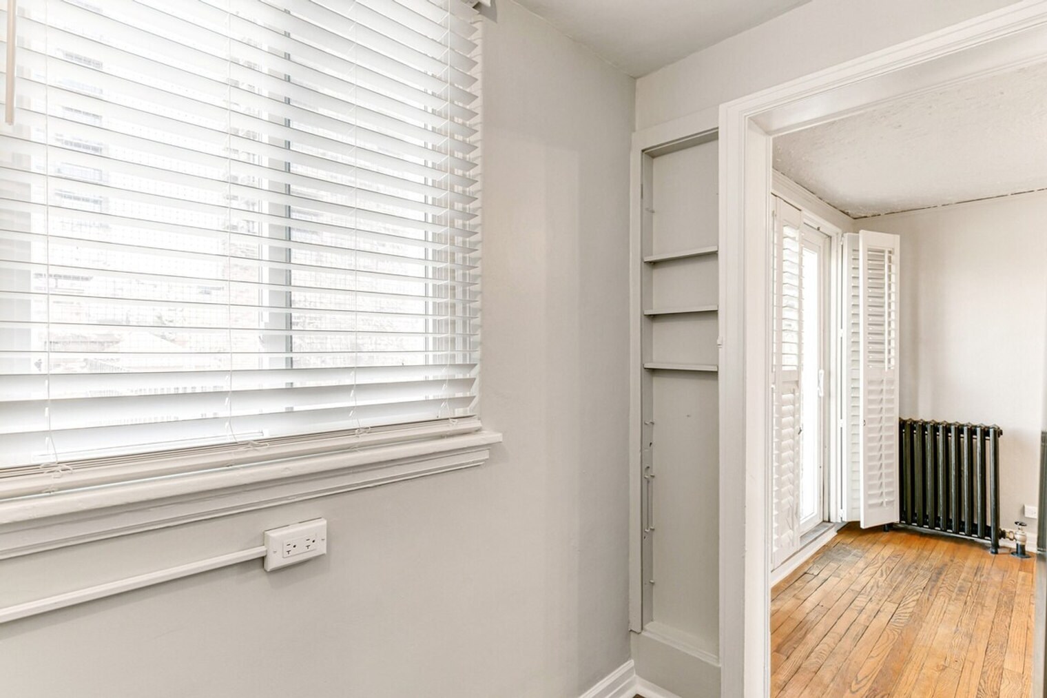 Building Photo - 1666 Detroit St