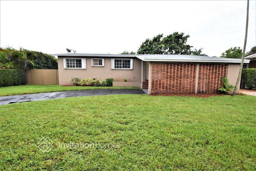 Primary Photo - 7760 SW 18th Terrace