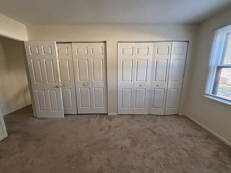 Bedroom 1 - 79 Tavistock Dr