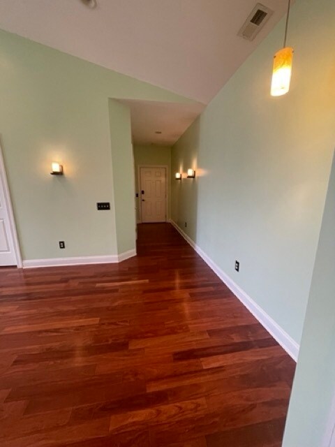 Building Photo - 1324 W Chester Pike