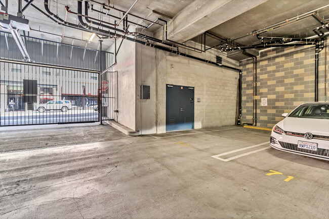 Building Photo - 777 Sixth Ave