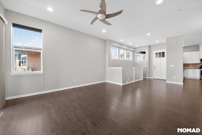 Building Photo - Luxury 3-Bedroom Legacy Ridge Living with Mountain Views