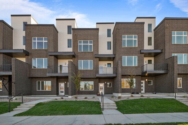 Primary Photo - Gorgeous Brand New Townhome!