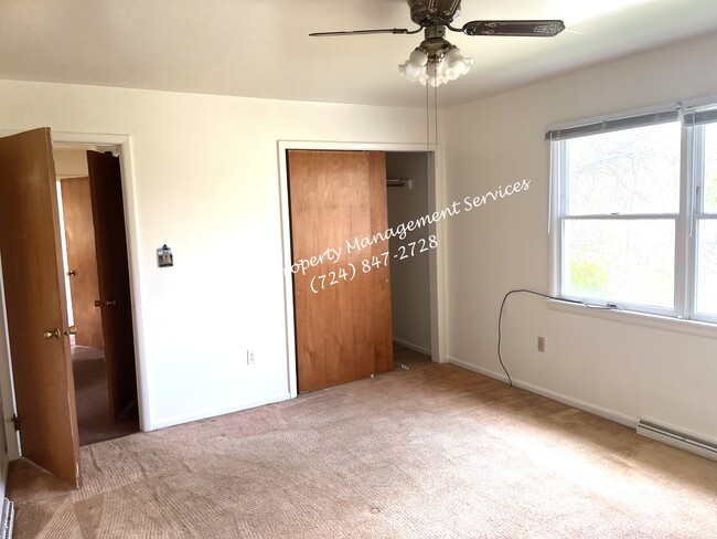 Building Photo - 2209 Airport Rd