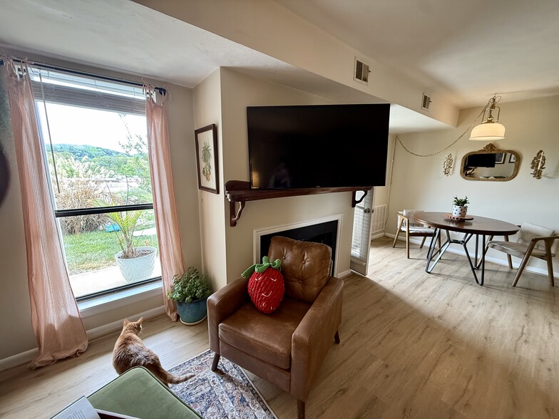 Building Photo - 3551 Timberline Trl