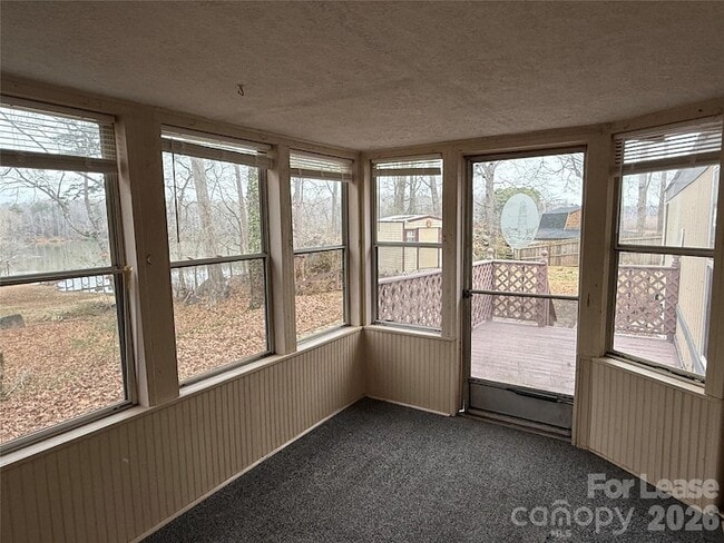 Building Photo - 6226 Glenn Teague Rd