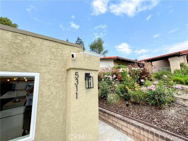 Building Photo - 5311 Lockhurst Dr