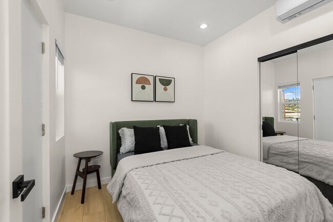 Building Photo - Brand new!