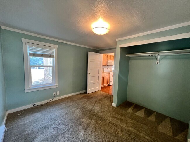 Building Photo - Charming Home near Downtown Ellensburg!