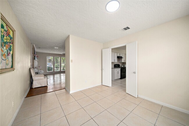 Building Photo - 10718 Nobility Dr