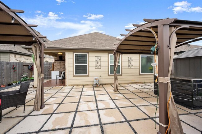 Building Photo - 4318 Wyanngate Dr