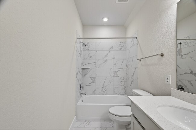 Building Photo - 6822 Ivory Sedge Trl