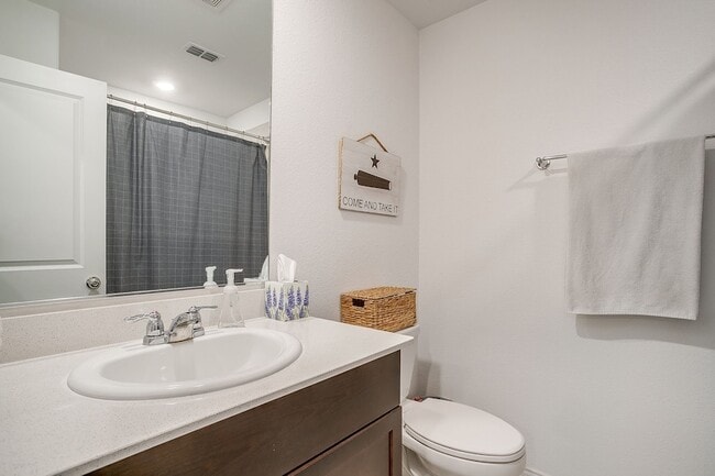 Building Photo - 6329 Becker Ave