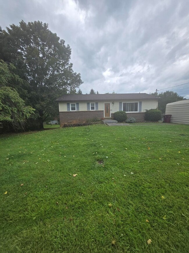 Primary Photo - For Rent – 1304 Cobble Stone Court, Johnso...