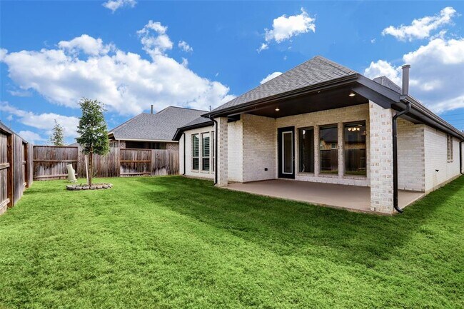 Building Photo - 2818 Tanager Trace