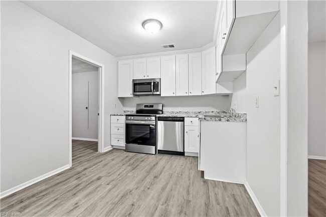 Building Photo - 1261 Clydesdale Ln