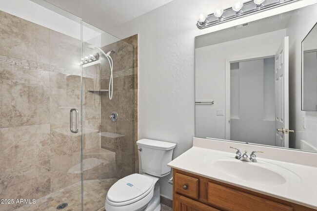 Building Photo - 15707 E Cactus Dr