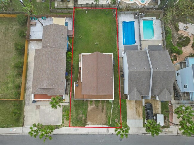 Building Photo - 117 E Polaris Dr
