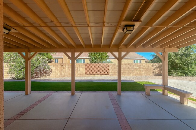 Building Photo - 5625 Churchill Ct