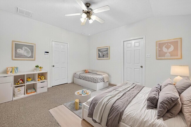 Building Photo - 25222 Boulder Bend Ln