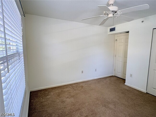 Building Photo - 4127 Residence Drive