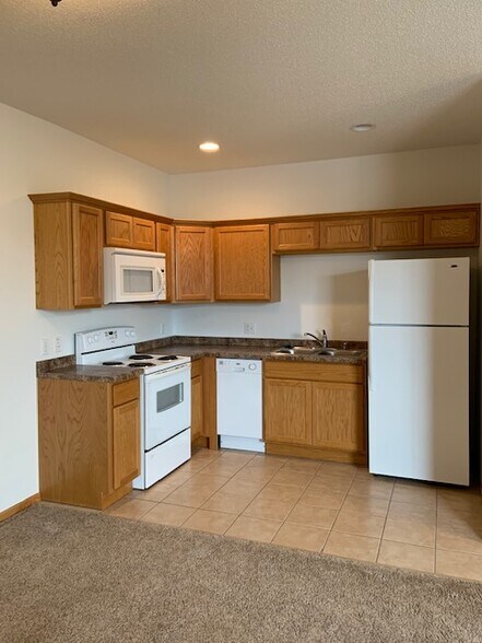 Primary Photo - 3632 Calvert Rd
