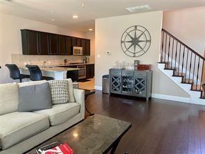 Building Photo - 432 Hunt Dr