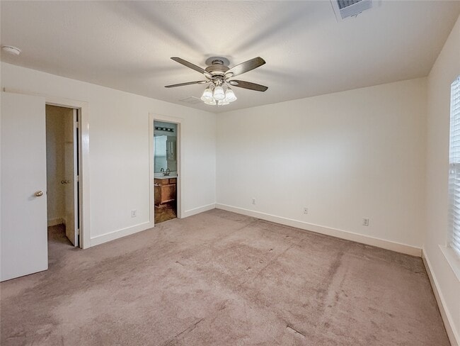 Building Photo - 20935 Young Meadows Way