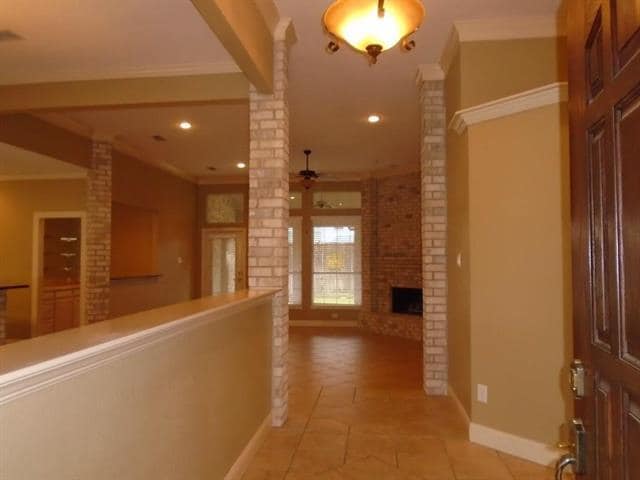 Building Photo - 6905 Vista Ridge Ct