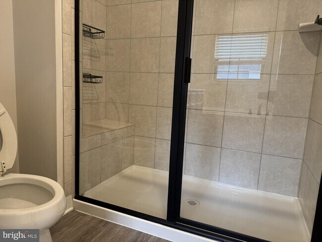 Building Photo - 10323 Quillback St