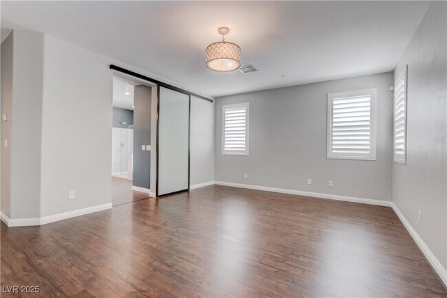 Building Photo - 2489 Cingoli St